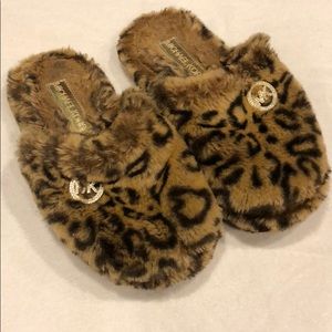 Michael Kors slippers